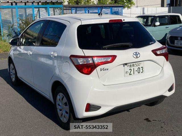 Toyota VITZ 2017-07 288574-2