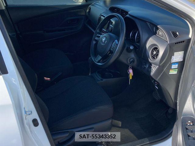 Toyota VITZ 2017-07 288574-1
