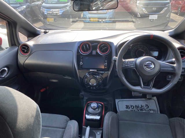 Nissan NOTE 2017-02 14828-7