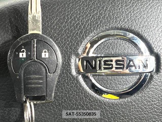 Nissan MARCH 2019-05 381225-3