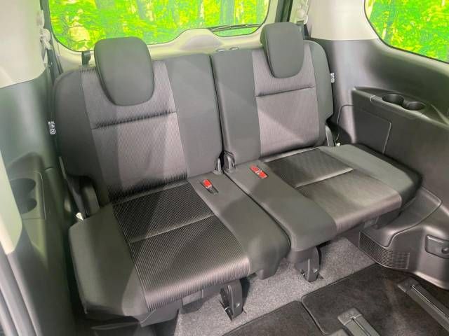 Nissan SERENA 2019-10 185546-10