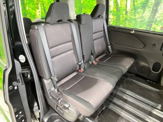 Nissan SERENA 2019-10 185546-9