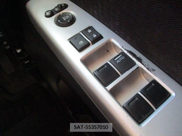 Honda N BOX CUSTOM 2015-08 306629-24
