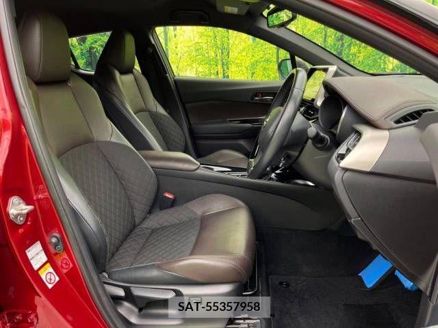 Toyota C-HR 2018-09 220543-8