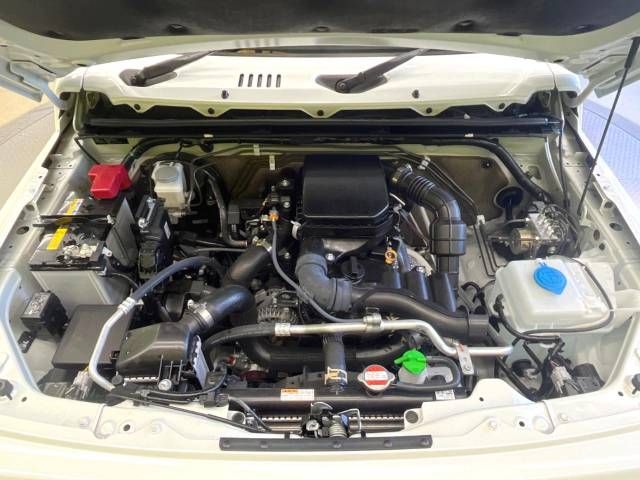 Suzuki JIMNY 2022-11 16917-18