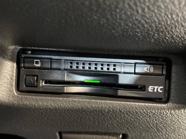 Toyota WISH 2012-08 185922-4