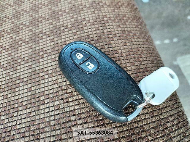 Nissan MOCO 2012-03 277804-4