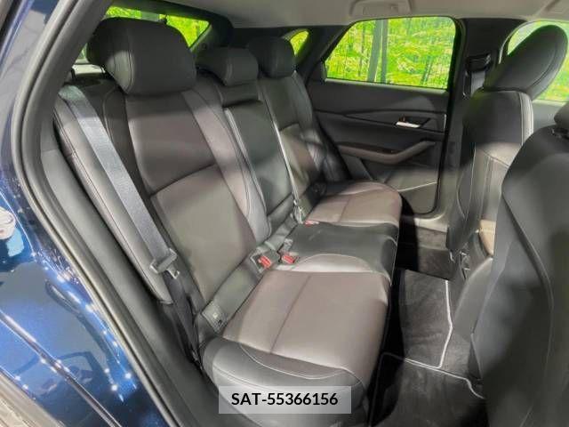 Mazda CX-30 2022-01 265618-9