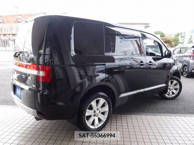 Mitsubishi DELICA D5 2015-09 325413-2