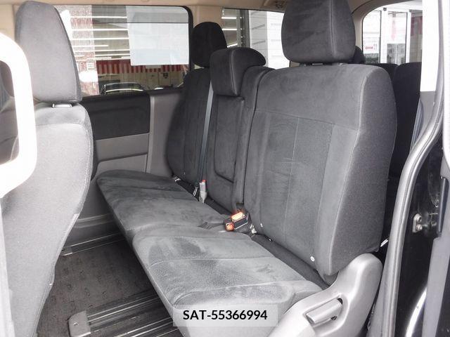 Mitsubishi DELICA D5 2015-09 325413-17