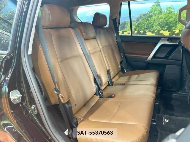 Toyota LAND CRUISER PRADO 2022-09 377150-9