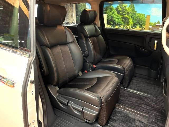 Nissan ELGRAND 2016-12 189015-9