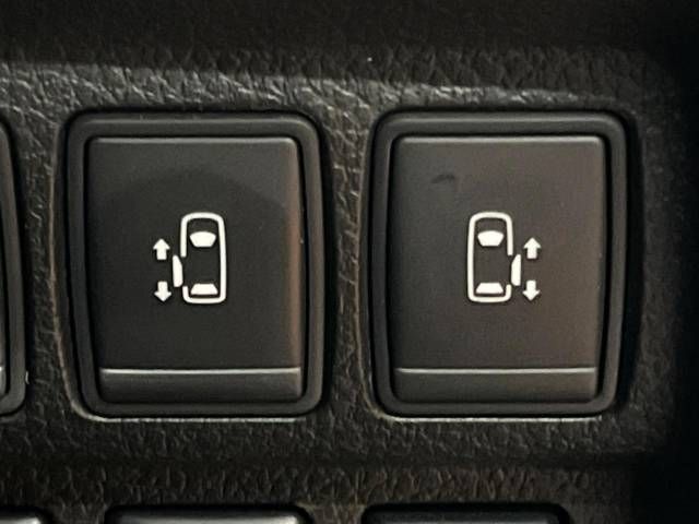 Nissan ELGRAND 2016-12 189015-4