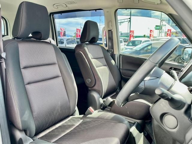 Nissan SERENA 2019-01 190778-23