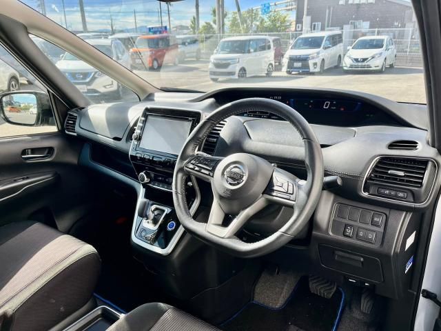 Nissan SERENA 2019-01 190778-21