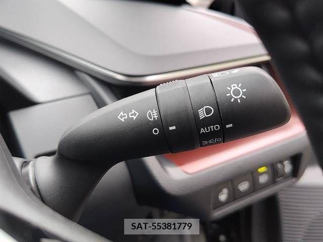 Toyota PRIUS 2023-05 387023-27