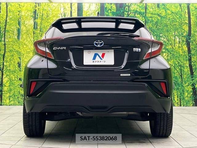 Toyota C-HR 2018-09 225538-15