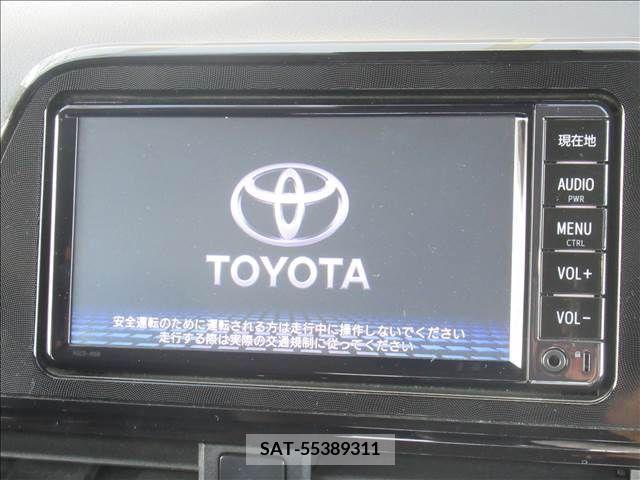 Toyota SIENTA 2017-12 285069-8