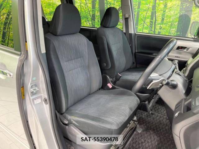 Toyota VOXY 2011-07 321323-8