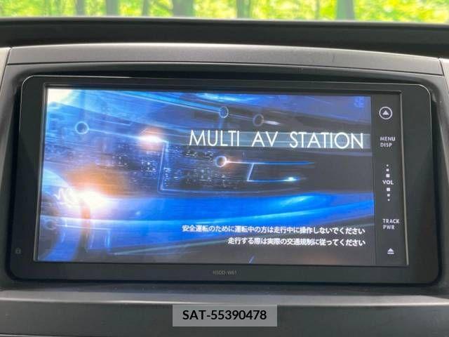Toyota VOXY 2011-07 321323-2