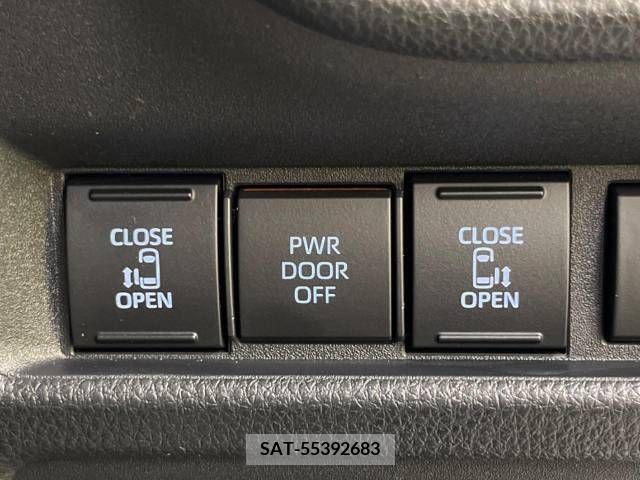Toyota SIENTA 2022-10 313281-4