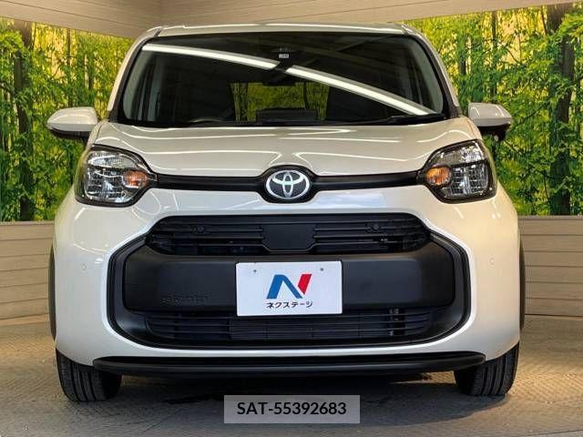 Toyota SIENTA 2022-10 313281-15
