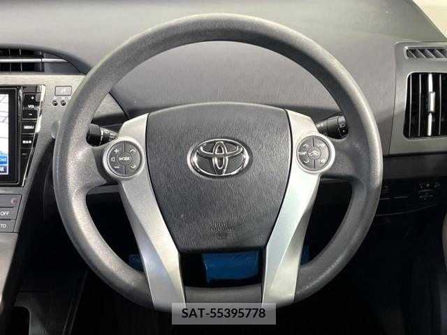 Toyota PRIUS 2015-05 382173-11