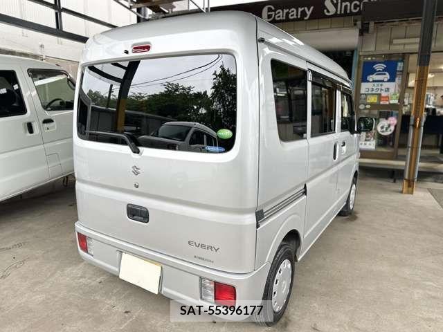 Suzuki EVERY 2015-09 268961-18