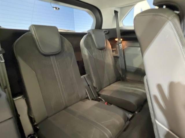 Peugeot 5008 2019-02 193752-9