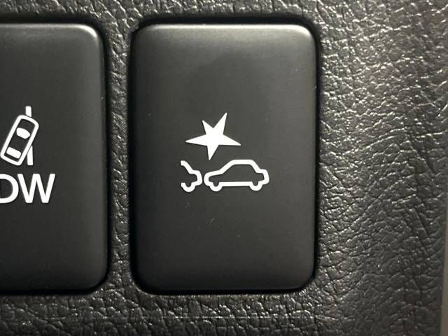 Mitsubishi OUTLANDER PHEV 2019-09 25223-4