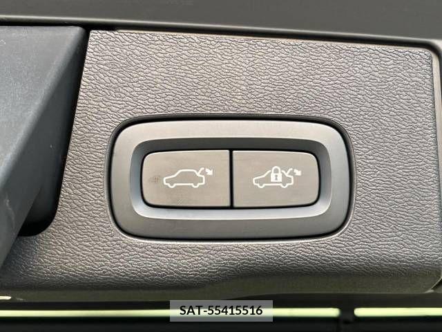 Volvo XC60 2020-06 372932-7