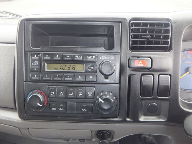 Mazda TITAN 2003-06 2240-16