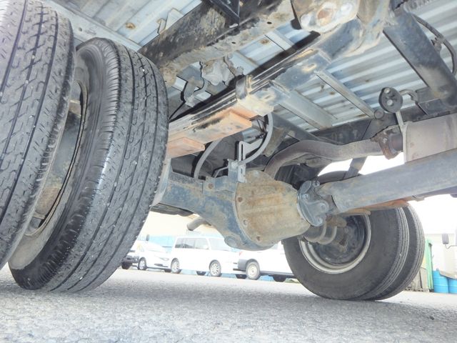 Mazda TITAN 2003-06 2240-23
