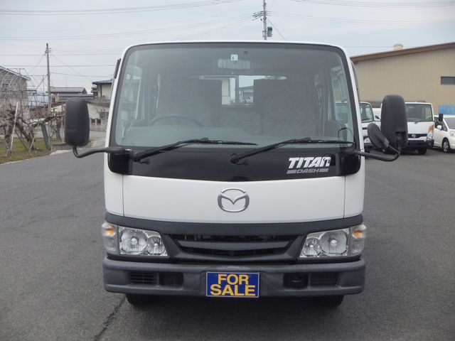 Mazda TITAN 2003-06 2240-1