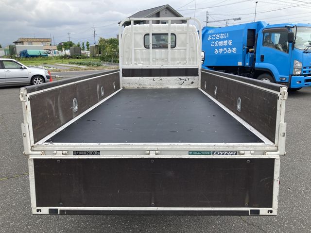 Toyota DYNA TRUCK 2019-04 2472-11