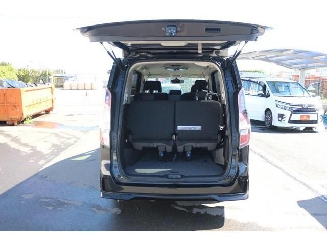 Nissan SERENA 2019-12 16609-11