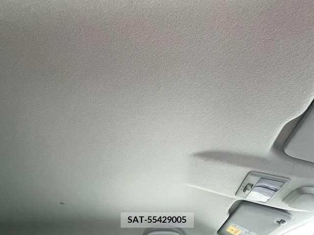 Suzuki WAGON R 2015-12 289938-12