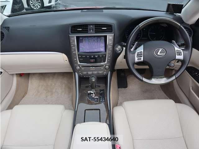 Lexus IS 2011-02 218282-7