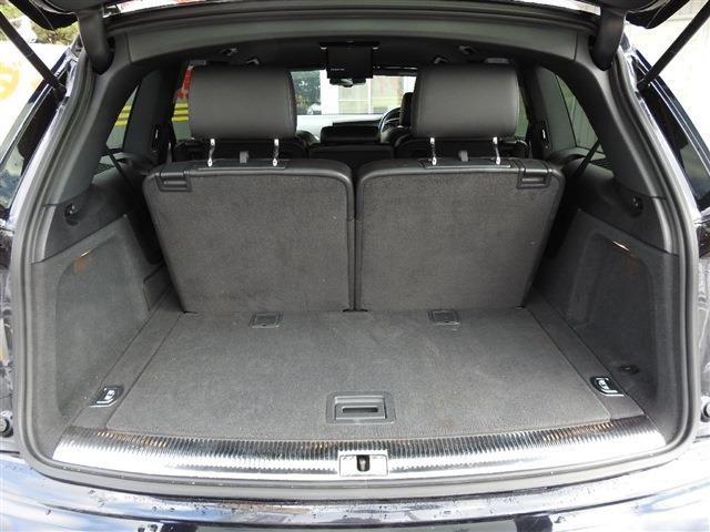 Audi Q7 2011-09 184485-21