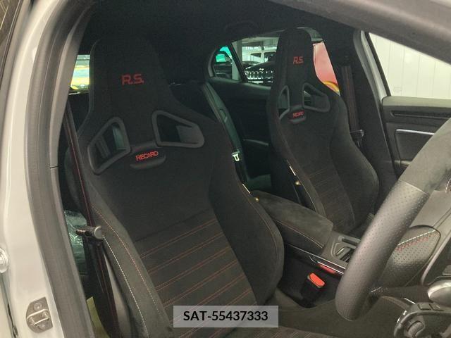 Renault MEGANE 2023-09 283126-3