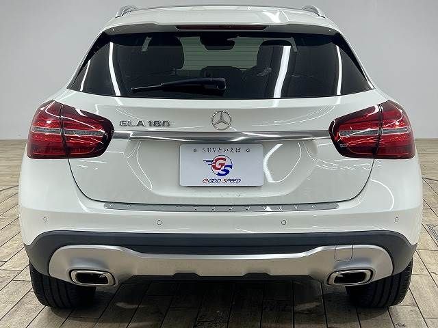 Mercedes Benz GLA-CLASS 2017-05 11268-12