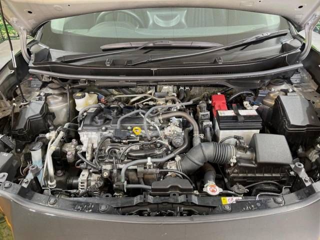 Toyota YARIS CROSS 2023-03 182616-18
