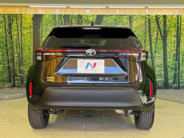 Toyota YARIS CROSS 2023-03 182616-15
