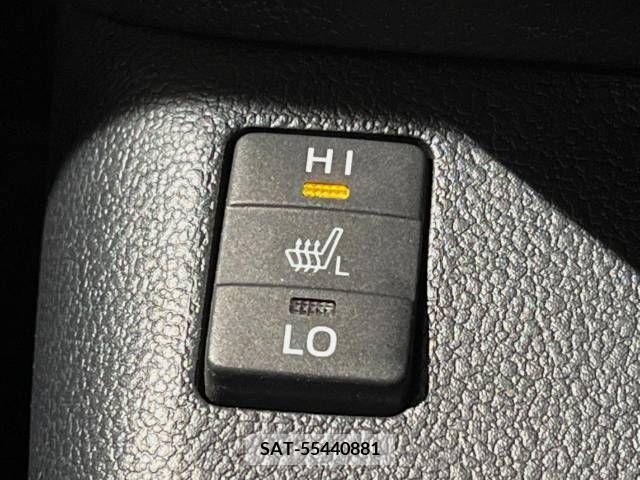 Toyota PRIUS 2018-06 366579-5