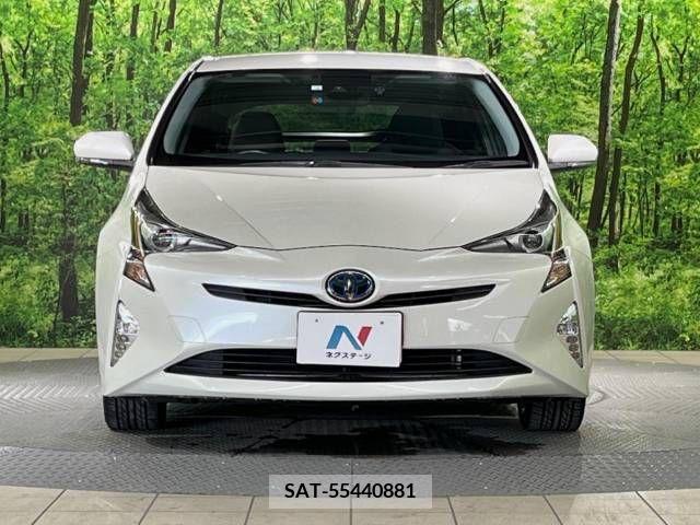Toyota PRIUS 2018-06 366579-14
