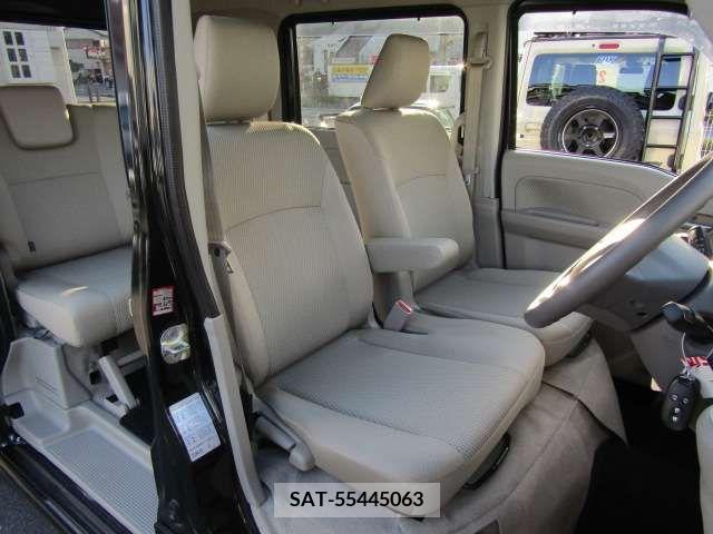Suzuki EVERY WAGON 2021-04 212421-18