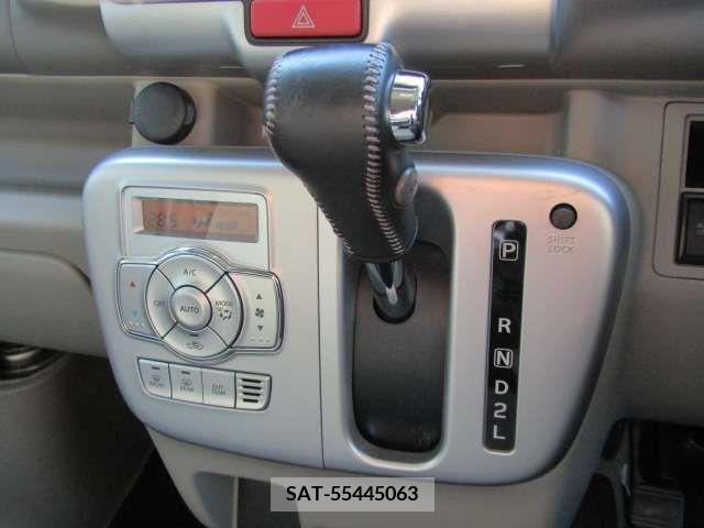 Suzuki EVERY WAGON 2021-04 212421-15