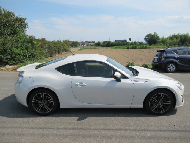 Toyota 86 2012-11 3363-7
