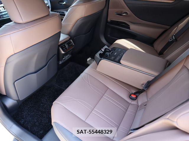 Lexus ES 2023-06 362739-11