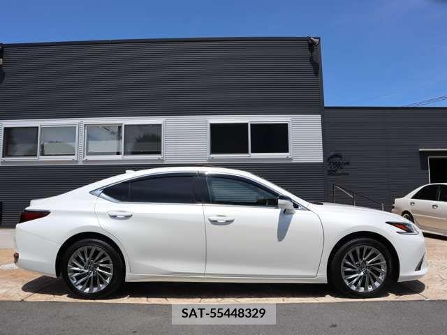 Lexus ES 2023-06 362739-3